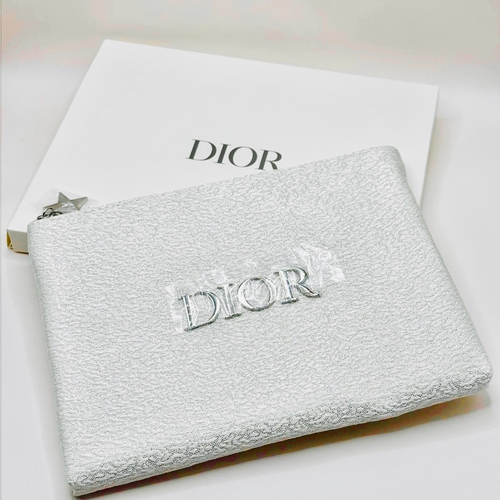 Dior Beauty Limited Edition Exclusive 2024 Silver Trousse Clutch